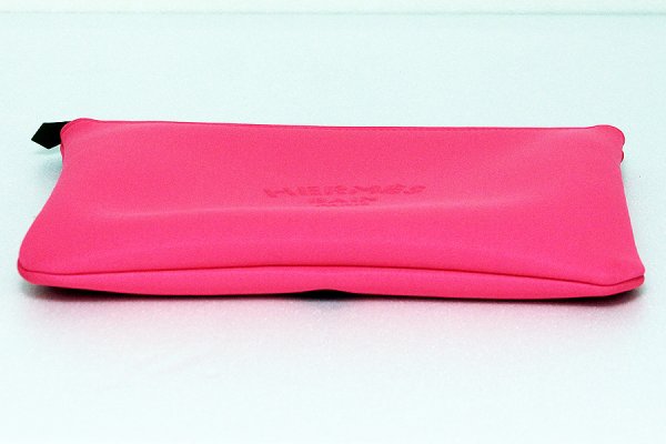 エルメス　ネオバンMM ピンク　底