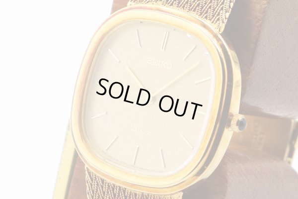 セイコー　ドルチェ　５Ｐ３０－５Ｇ７０　金色文字盤　サイド拡大