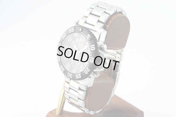 ルミノックス　３１８０　クロノグラフ　黒文字盤　サイド