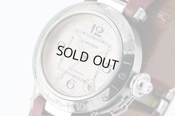 カルティエ　パシャＣ　メリディアン　２３７７　ピンクシェル文字盤　サイド拡大