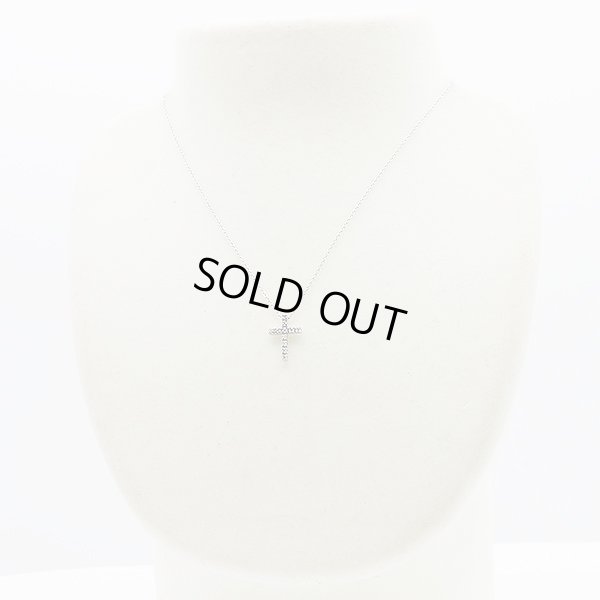 スタージュエリー　K18WG ダイアイリペンダントネックレス 0.11ct 2.80g　装着イメージ