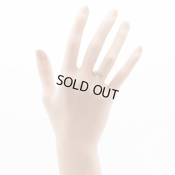 アーカー　K18PG ダイアイリリング0.03ct 1.00g　装着イメージ