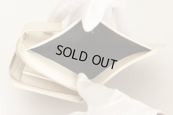 グッチ　ニツ折財布 346056 534563 ベージュ／ホワイト　お札入れ