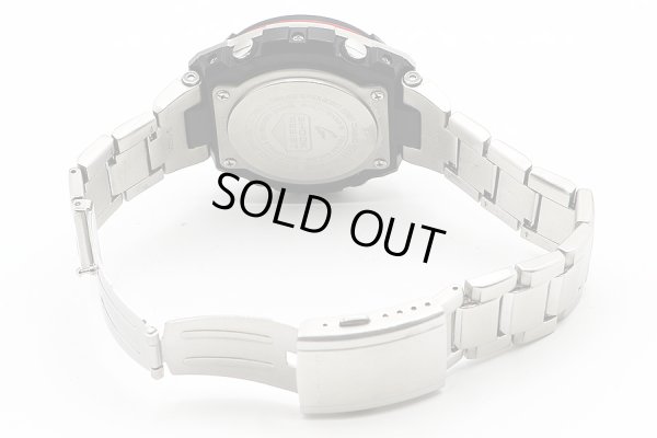 カシオ　Ｇショック　ＧＳＴ－Ｗ１０００Ｄ　５４４４　デジアナ　黒文字盤　ブレス