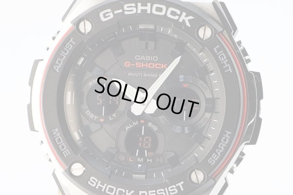 カシオ　Ｇショック　ＧＳＴ－Ｗ１０００Ｄ　５４４４　デジアナ　黒文字盤　表面