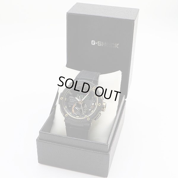 カシオ　Ｇショック　ＧＳＴ－Ｂ２００　５６０８　デジアナ　黒文字盤　箱