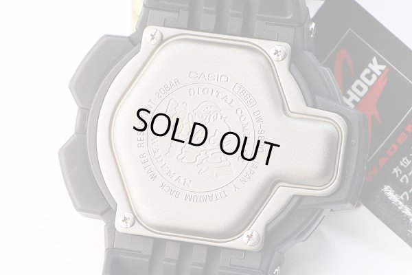 Ｇショック　ＤＷ－９８００　ウェイドマン　１８６９　デジタル文字盤　裏面拡大