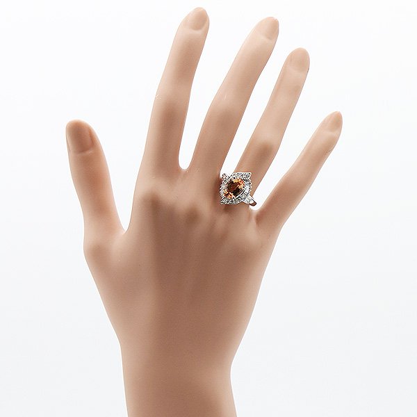 PT900 インペリアルトパーズダイアイリリング 2.896ct 0.584ct 6.50g　装着イメージ