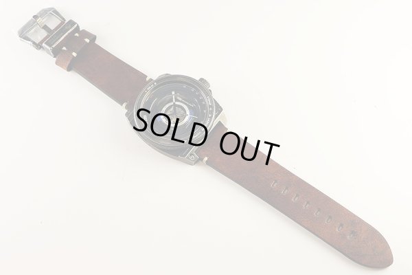 タックス　ヴィンテージレンズ２　ＴＳ１８０３Ｋ　黒文字盤　１０周年限定　替えベルト状態　表面