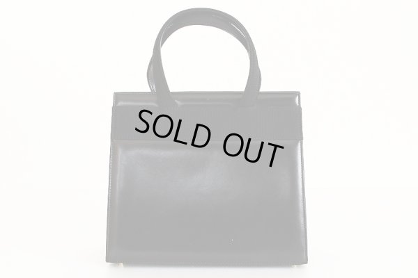 サルヴァトーレフェラガモ ヴァラリボン スクエアハンドバック BA214178 ブラック　裏面