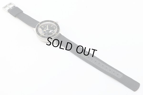 ブローバ　ミルシップ　Ｗ２１８１　サブマーシブル　黒文字盤　布ベルト状態　表面