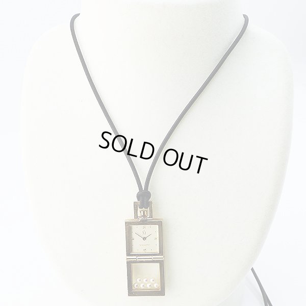 ミキモト　ベビーパール　ペンダントウォッチ　ＮＮＳ－００３８４Ｆ　白文字盤　装着イメージ