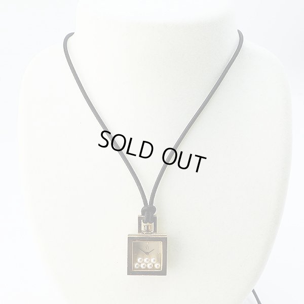 ミキモト　ベビーパール　ペンダントウォッチ　ＮＮＳ－００３８４Ｆ　白文字盤　装着イメージ