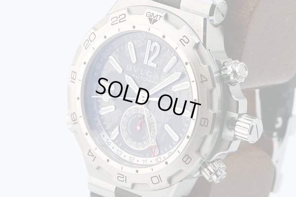 ブルガリ　ディアゴノプロ　ＤＰ４２Ｓ　ＧＭＴ　グレー文字盤　サイド拡大