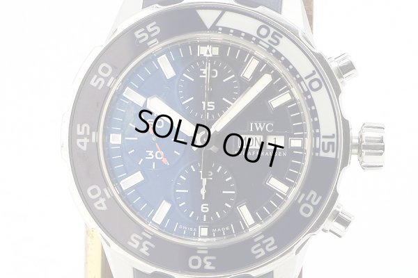 ＩＷＣ　アクアタイマー　クロノグラフ　ＩＷ３７６７１１　紺文字盤　表面