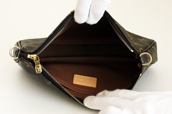 ルイ・ヴィト ン ミュルティ・ポシェット・アクセソワール M44813 ローズクレール 中身