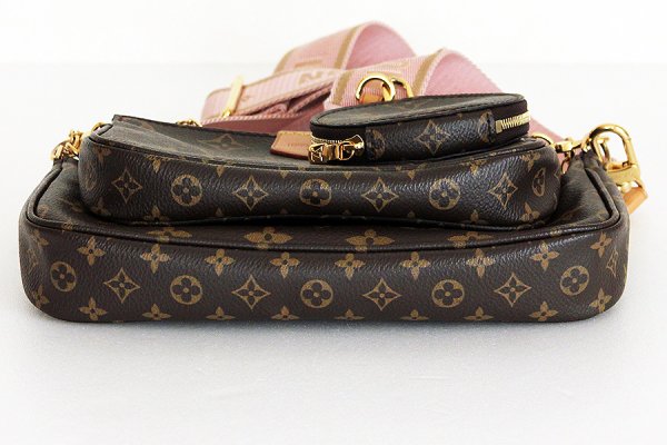 ルイ・ヴィト ン ミュルティ・ポシェット・アクセソワール M44813 ローズクレール 底