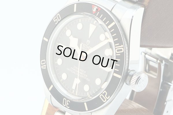 チューダー　ヘリテージ　ブラックベイ　７９０３０Ｎ　黒文字盤　黒ベゼル　サイド