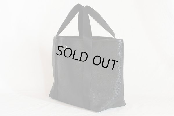 エルベシャプリエ　リュクスライン スクエアトートM 604G ノワール／ノワール　サイド