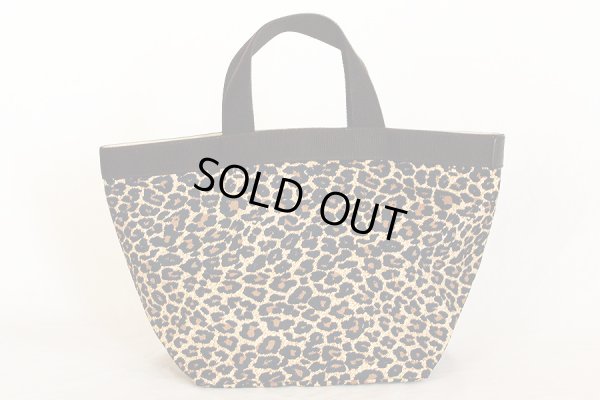 エルベシャプリエ ナイロン舟型トートM 707F パンサー レオパード ヒョウ柄 裏面