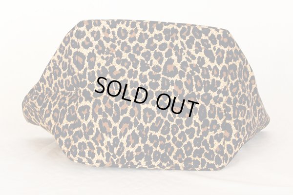 エルベシャプリエ ナイロン舟型トートM 707F パンサー レオパード ヒョウ柄 底