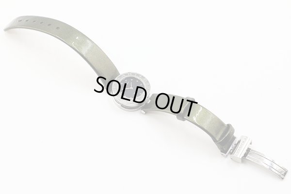 ブルガリ　ビーゼロワン　ＢＺ２２　黒文字盤　革ベルト状態　表面