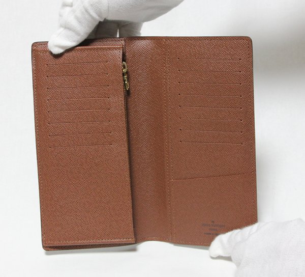 ルイ・ヴィトン	ポルトフォイユ・ブラザ M66540　中身