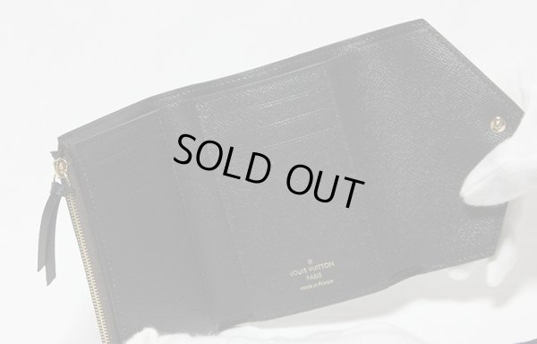 ルイ・ヴィトン ポルトフォイユ・ヴィクトリーヌ M81557　中身