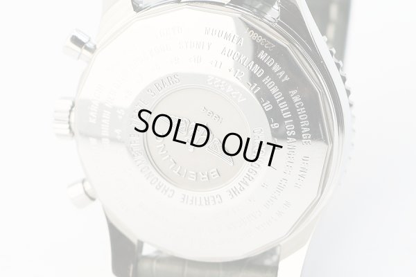 ブライトリング　ナビタイマーワールド　Ａ２４３２２　黒文字盤　裏面拡大