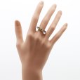 ポンテヴェキオ　K18PG マルチストーンダイアイリリング 0.08ct 4.50g　装着イメージ