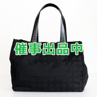 シャネル　ニュートラベルライン トートMM ブラック