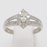 PT900 ダイアイリリング 0.39ct 0.19ct 4.50g