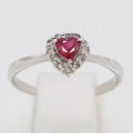 K18WG ルビーダイアイリリング 0.25ct 0.15ct 1.90g