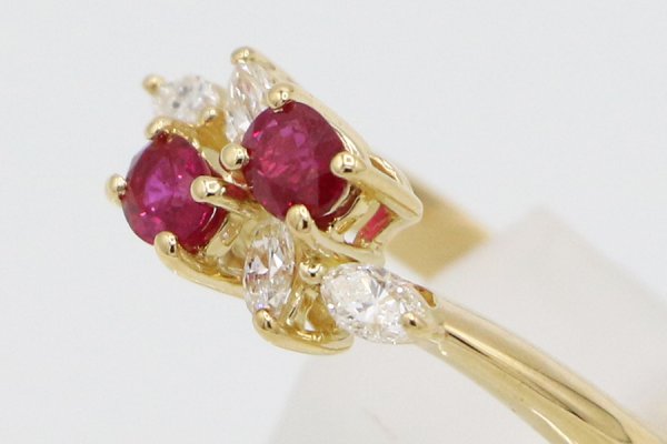 クイーン 750YG ルビーダイアイリリング 0.61ct 0.31ct 4.40g　サイド