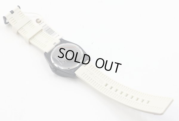 タックス　カラーレンズ　ＴＳ１２０１Ａ　黒文字盤　裏面