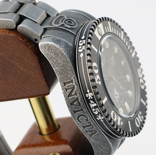 インヴィクタ　パイレーツオブカリビアン　２５１９８　黒文字盤　サイド拡大