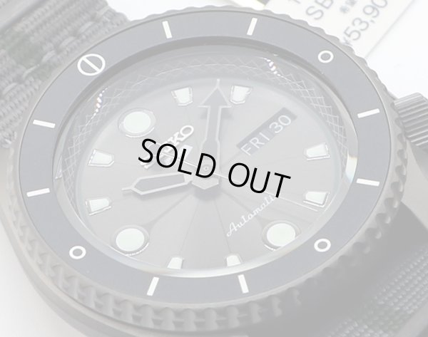 セイコー　セイコー５　ＳＢＳＡ０９７　グレー文字盤　４Ｒ３６－０９Ｇ０　拡大