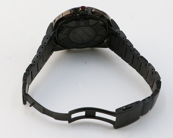 セイコー　アストロン　ＳＢＸＢ１２１　黒文字盤　８Ｘ８２－０ＡＰ０－１　裏面