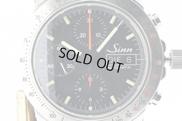 ジン　３０３　クロノグラフ　アウトバーン　黒文字盤　表面拡大