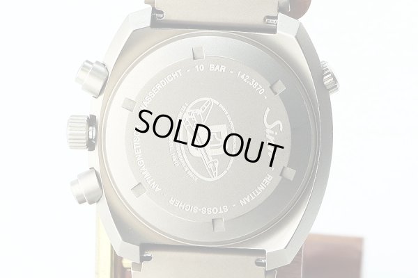 ジン　４２１ＴＩ　クロノグラフ　黒文字盤　ＧＳＧ９限定　裏面拡大