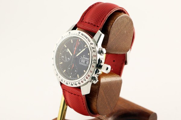 ジン　３０３　クロノグラフ　アウトバーン　黒文字盤　サイド