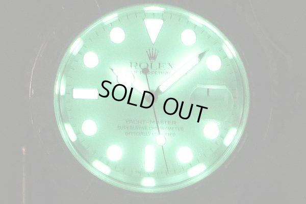 ロレックス　ヨットマスターロレジウム　１６６２２　Ｋ番（２００１年製）　銀文字盤　ライト暗闇