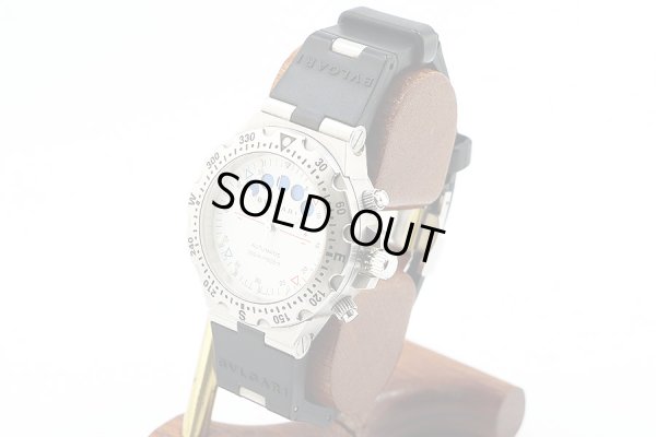 ブルガリ　ディアゴノプロ　スクーバレガッタ　ＳＤ４０Ｓ　ＲＥ　白文字盤　サイド