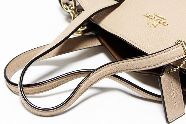 コーチ　チャーリー キャリーオール28 No.D1881-29529 ベージュ　持ち手折り癖あり