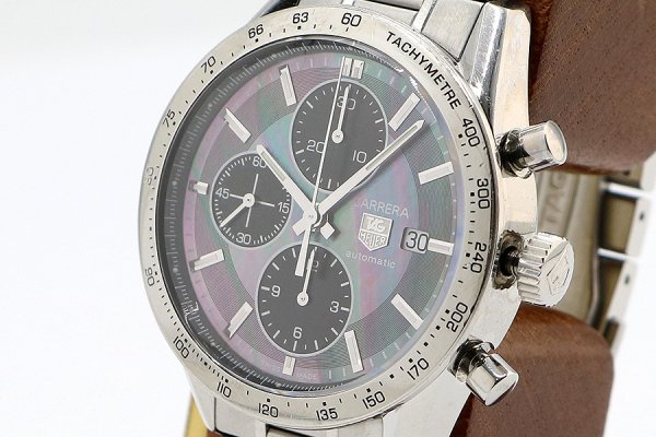 タグホイヤー　カレラ　クロノグラフ　ＣＶ２０１Ｐ　黒シェル文字盤　サイド拡大