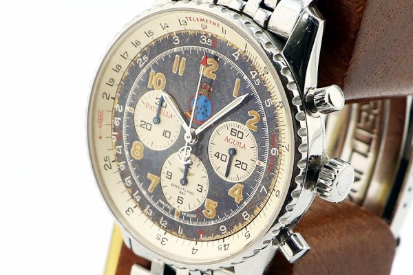 ブライトリング　ナビタイマー　Ａ３００２２　青文字盤　バルトーラ・アギラ限定　サイド拡大