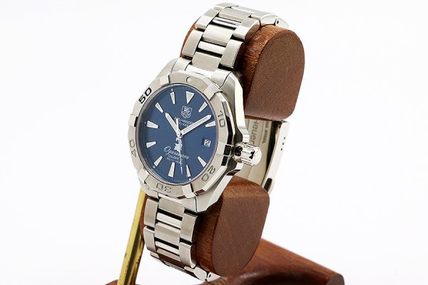 タグホイヤー　アクアレーサー　ＷＡＦ２１１７　紺文字盤　小笠原限定　サイド