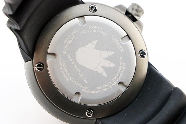 シチズン　プロマスター　ダイバー３００　ＢＪ８０５９－０３Ｅ　赤文字盤　裏面拡大