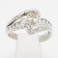 PT900 ダイアイリリング 0.88ct 0.54ct 8.20g
