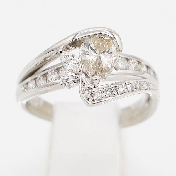PT900 ダイアイリリング 0.88ct 0.54ct 8.20g